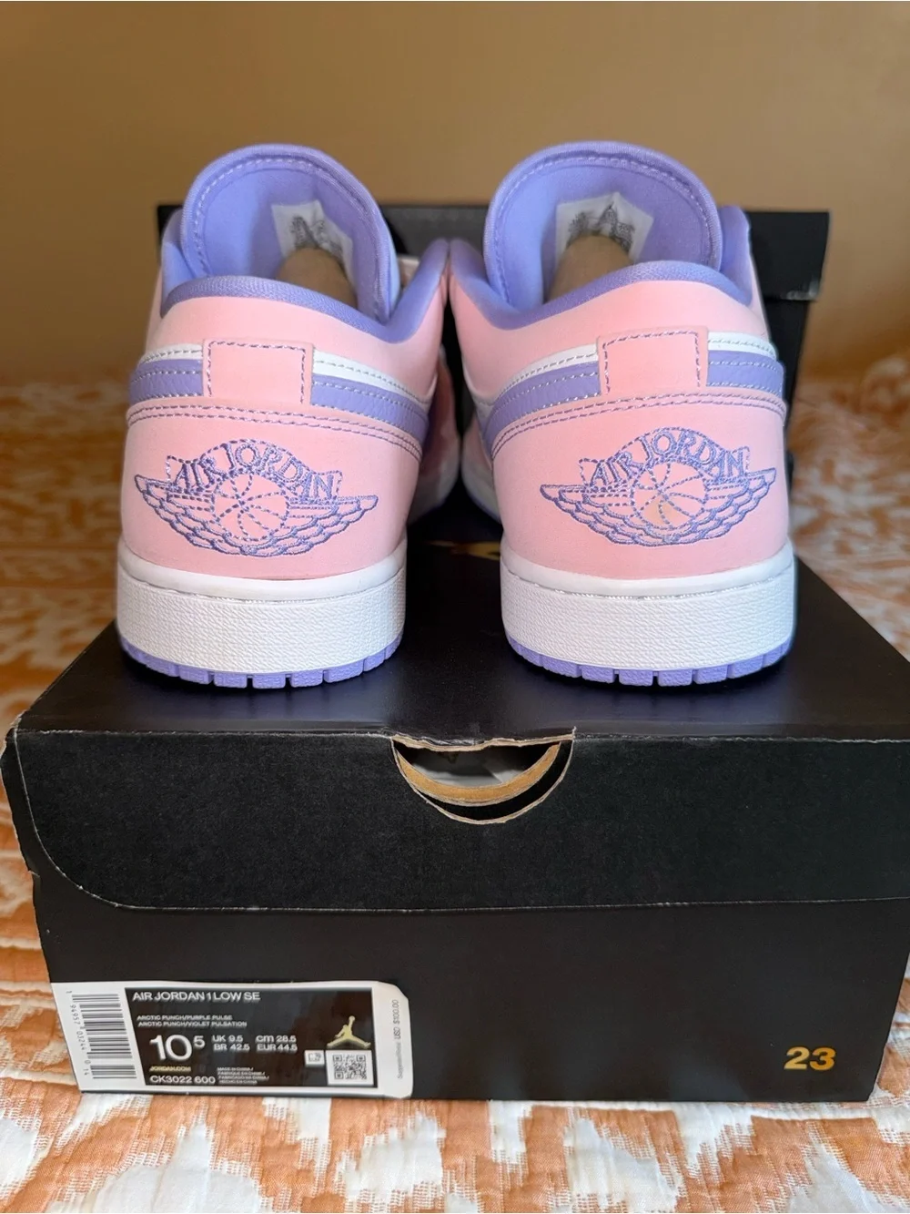 Air Jordan 1 Low SE “Arctic Punch” (arctic punch/purple pulse/white) sz 10.5